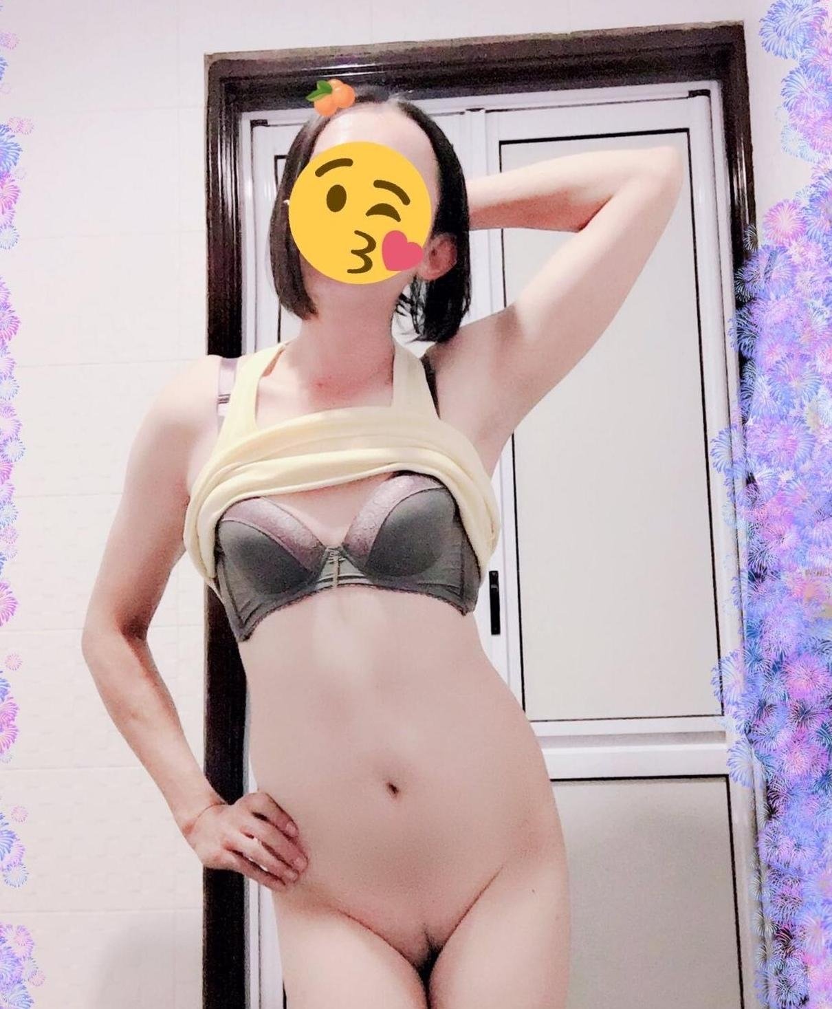 GlimmerGlam from Blackpool,United Kingdom